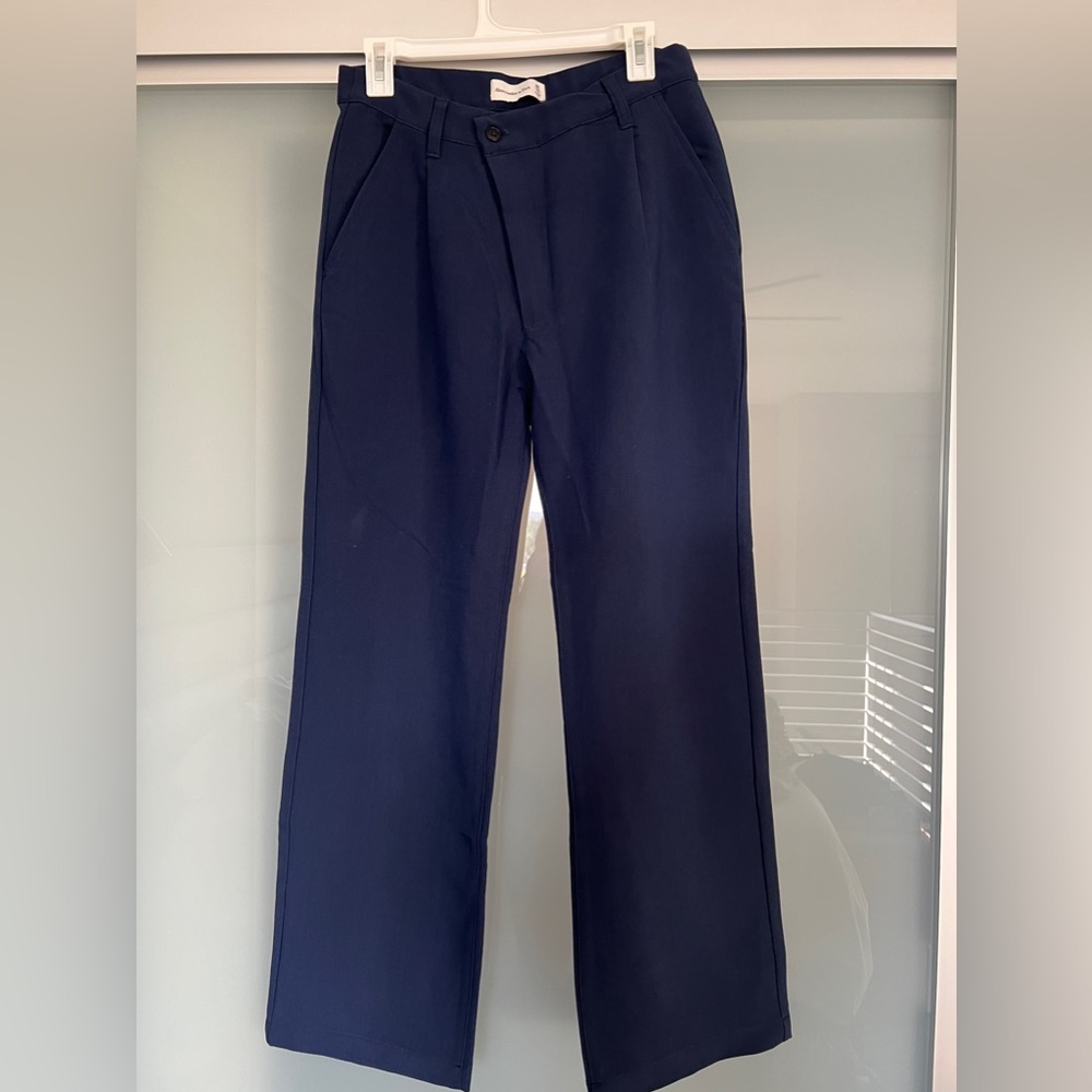 Navy Abercrombie trouser, cross waist hem